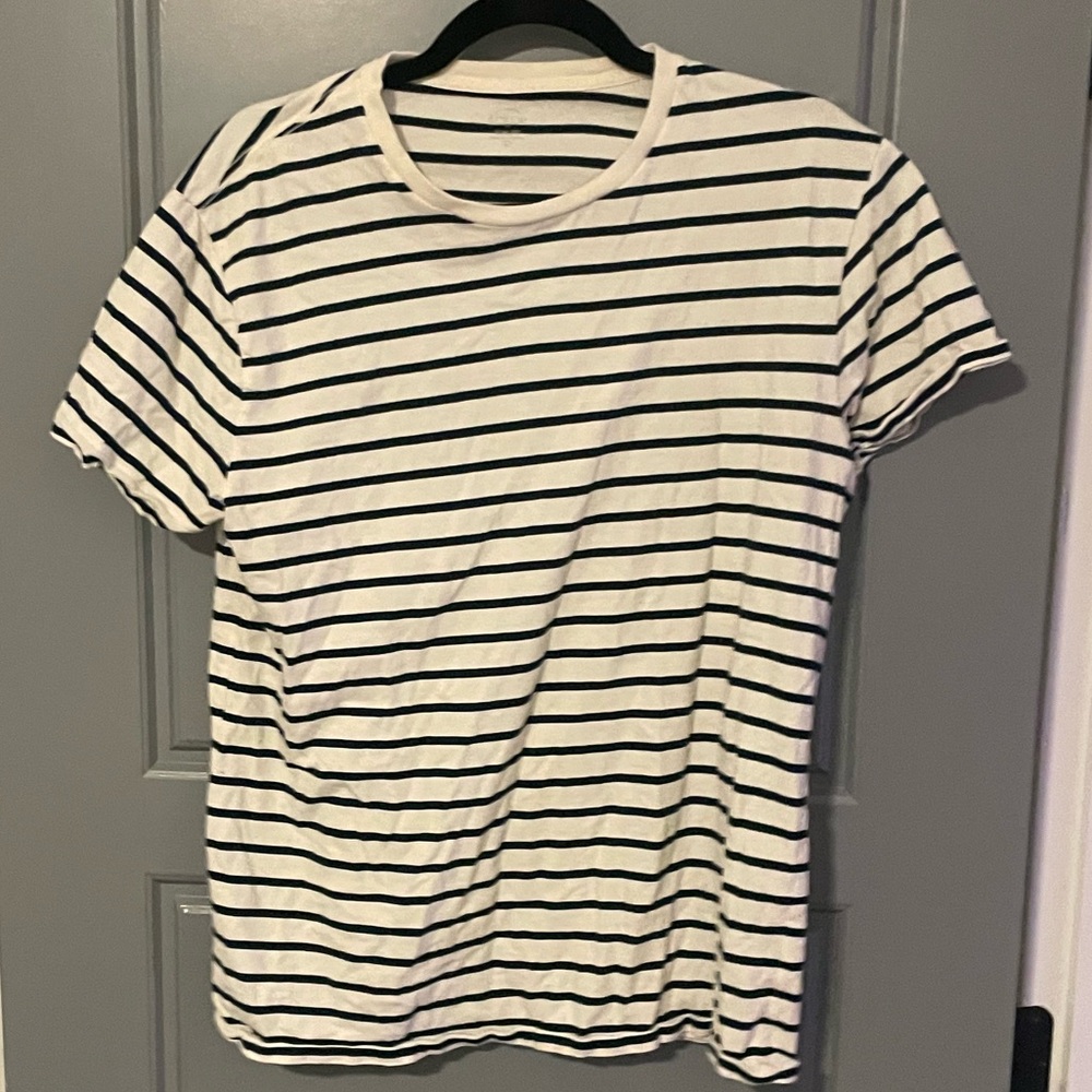 Blue and white striped men’s J. Crew t shirt